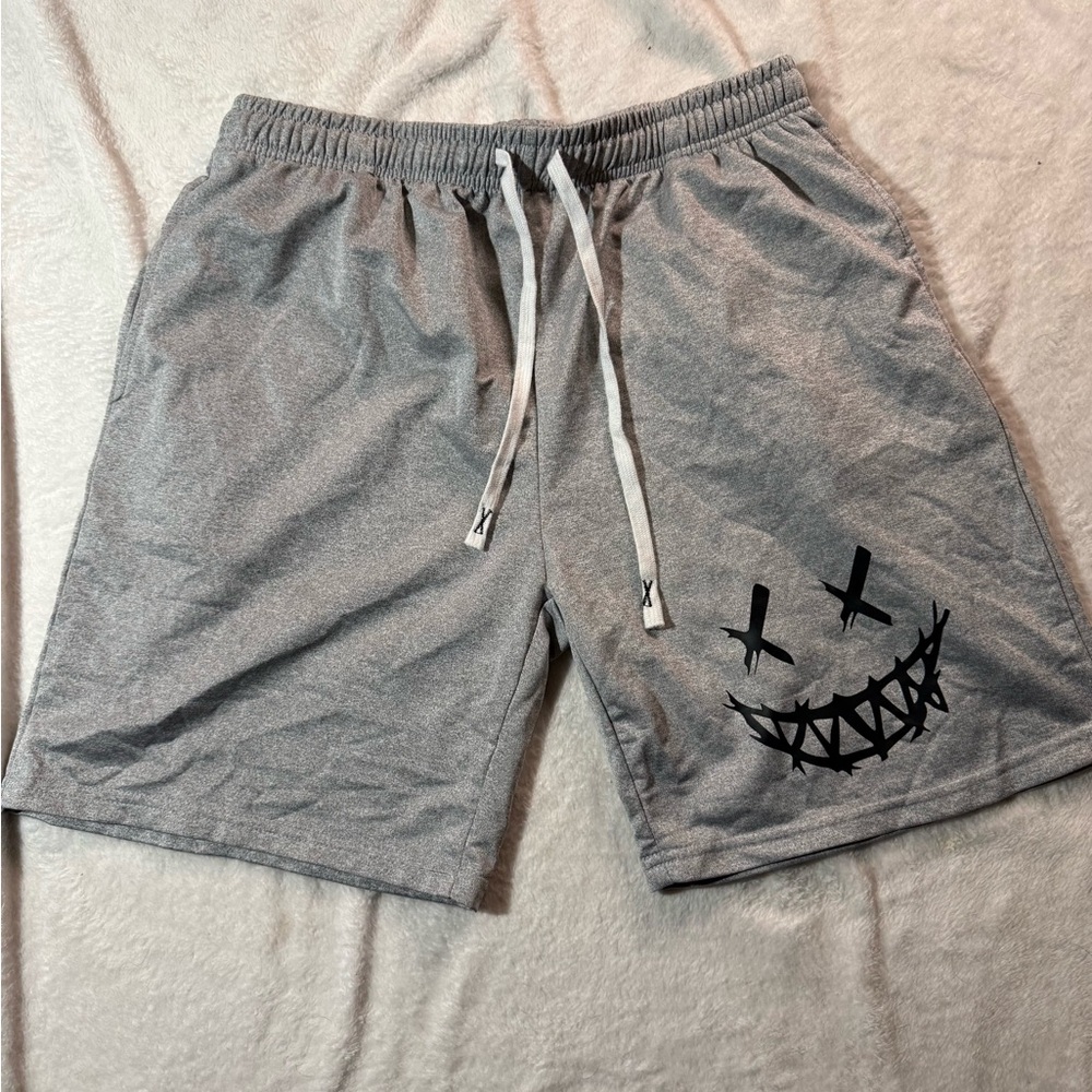 😈 Devious Smile Graphic Drawstring Shorts MENS SZ XL